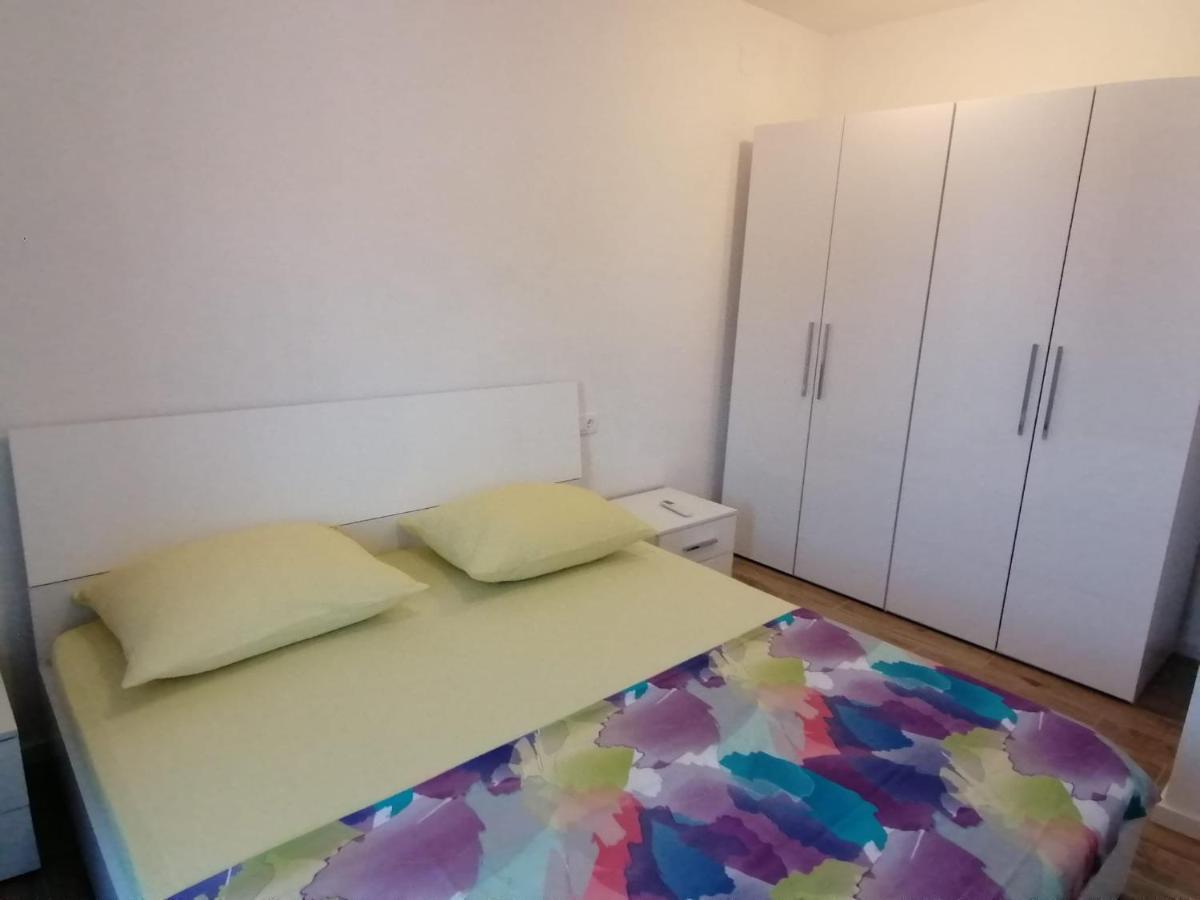 Ferienwohnung Nina Zadar Exterior foto